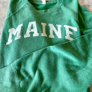 2xl Maine crewneck sweatshirt